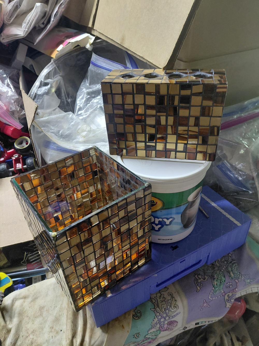 Tissue Box Holder/Cover-Glass Mosaic-Browns-Golds-Top Opening and toothbrush set
